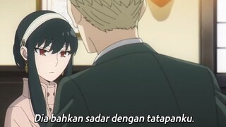 dia bahkan sadar dengan tatapan ku