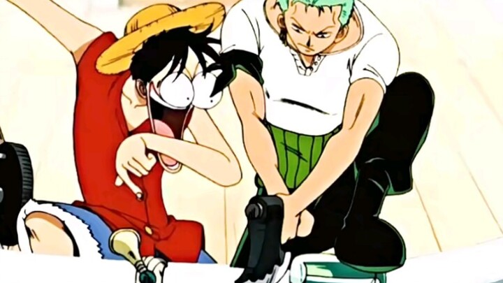 Zoro seems to really want to kill Luffy