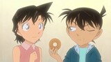 Shinichi and Ran cute moments | Detective Conan moments | AnimeJit