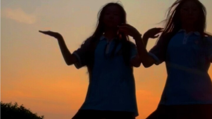 17-year-old singing and dancing ITZY｜CAKE, come and listen