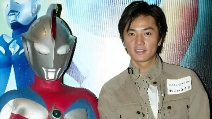 ภาพถ่ายหายากของดาราภาพยนตร์และโทรทัศน์จีนและอุลตร้าแมน