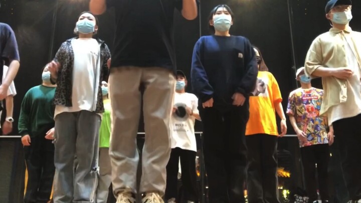 In the process of teaching students the basic skills of hip-hop, do you like to watch my works or do