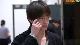 【BTS】连记者也在关注JIMIN的身体状况，190717防弹少年团仁川机场入境