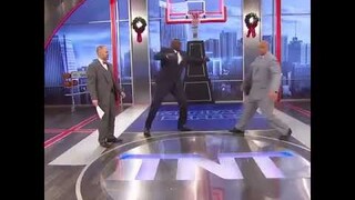 Chuck punches Shaq and runs away #Shorts