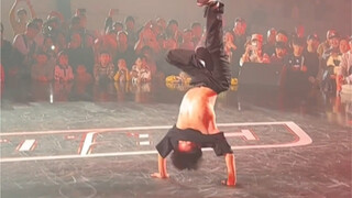 Chinese street dance teenager defeats the enemy with one move🇨🇳🏆