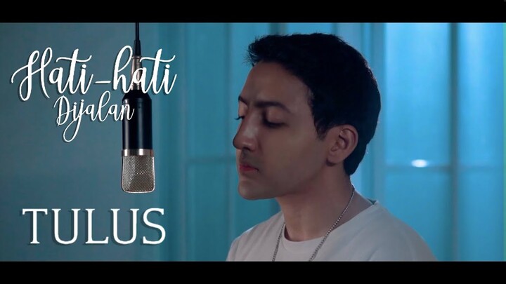 Hati Hati di Jalan - Tulus | Cover by Aron Ashab (with Lyrics)
