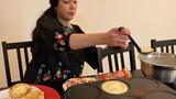 Cách làm bánh Crepes ngon đơn giản tại nhà _ Gia Đình Victoria