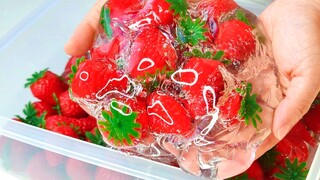 [DIY][ASMR]Mix strawberries with foaming glue