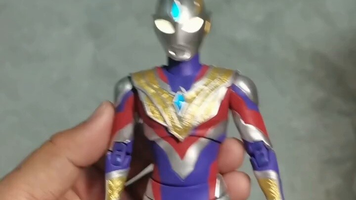 [Zhongdong·Ultraman Teliga] Màn hình được biến đổi hoàn toàn và có thể di chuyển được