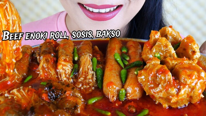 ASMR BEEF ENOKI ROLL, SOSIS DAN BAKSO DALAM SAUS SUPER PEDAS | EATING SOUNDS