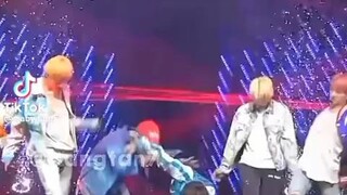 When suga helped jimin stand up because jimin was Exhausted😢😭 My jimin take care always😢