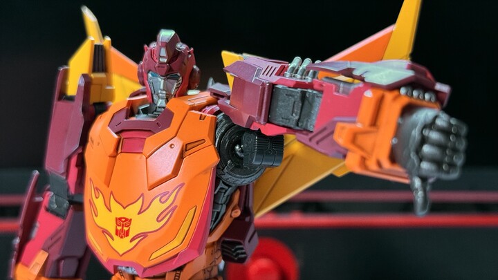 การดุว่า threezero MDLX Rodimus การออกแบบที่สามารถเคลื่อนย้ายได้ขยะแขยงที่สุดแห่งปี