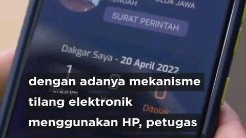 hati_hati buat adek"kalo di jalan raya tidak pake helem