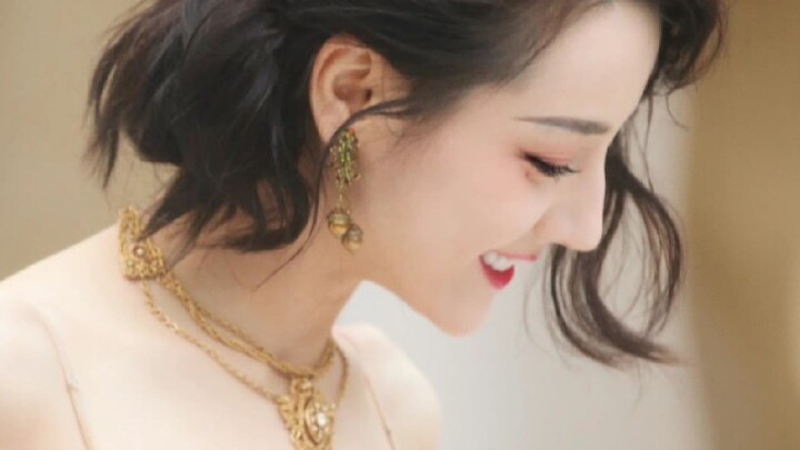 [Dilraba Dilmurat] Although she didn’t walk the red carpet, her raw photos still amazed the entire d