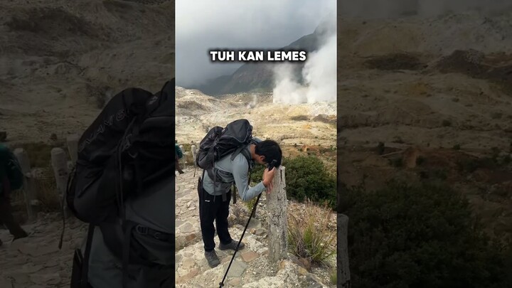 Siapa naik gunung kelakuannya kaya gini?