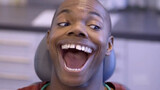 This black guy’s mouth is too big and hilarious!