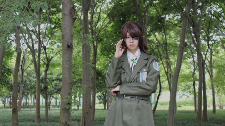 [Cosplay Hanji] Thủ lĩnh thứ mười bốn của Quân đoàn khảo sát-Hanji Zoyer