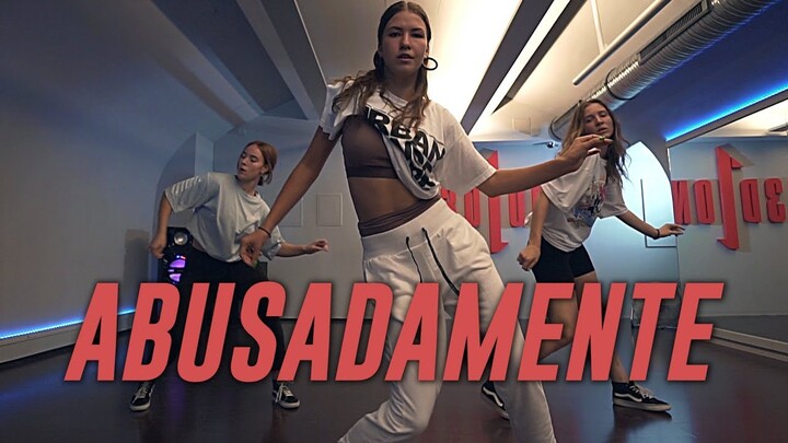 Mc Gustta e MC DG "ABUSADAMENTE" | Duc Anh Tran Choreography