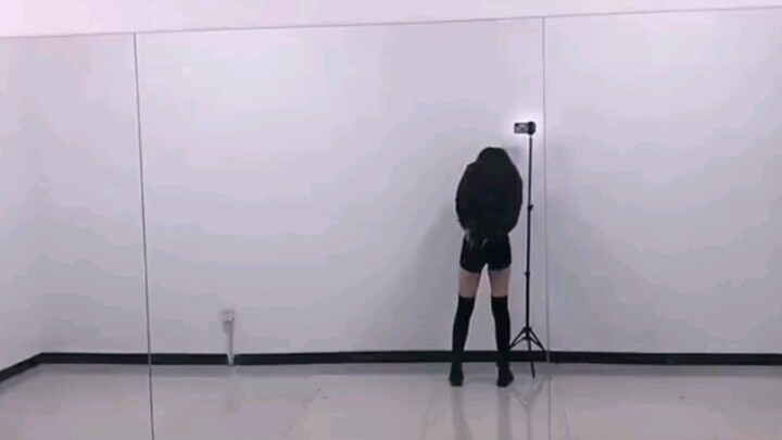 喻言 《kill this love》翻跳