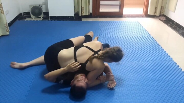 2. Americana Armlock