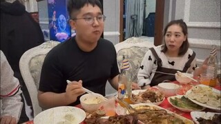 《反方向的饺子》