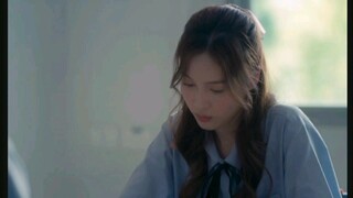 [โลกเอียง 23.5 องศา] ลูกแมวอิจฉามากจนต้องทุบโต๊ะและกระโดดลุกขึ้น ดูซ้ำไปซ้ำมา...ขำจนตาย