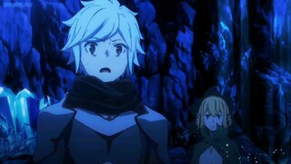 Bell losing his arm   (Danmachi Season 4 ep 10)