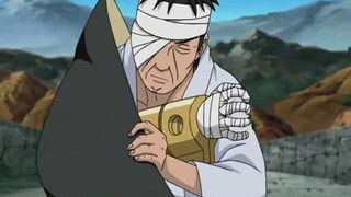 Danzo uses the forbidden technique Izanagi to fight against Mangekyō Sasuke