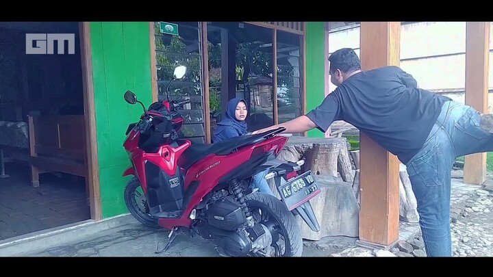 GAK KENAL QRIS !?