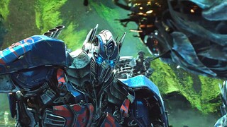 "Optimus Prime, kamu adalah pahlawan, pahlawan tidak bisa jatuh!"