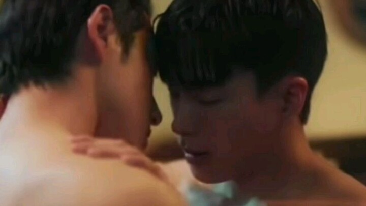 BEST KISS 2024