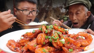 Resep "udang saos tomat" yang renyah di luar dan lembut di dalam