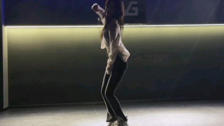 Chen Zhuoxuan's long-lost dance moment "Golden Hour"