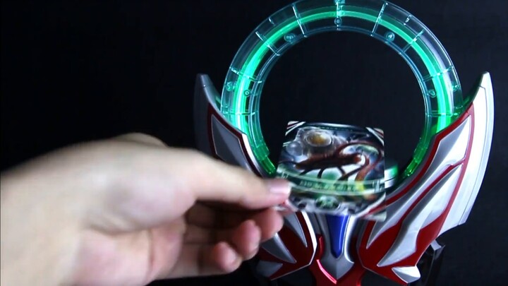 Semua kartu dalam permainan disertakan! Kartu Ultraman Orb Ultra Fusion Set Lengkap Kotak Hitam [Wak