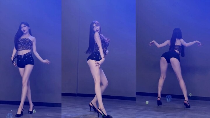 Kim HyunA LipHip! HyunA, the epitome of sexy~ so pretty