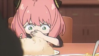 Anya eats like a raccoon ( Spy x Family Ep: 5 )