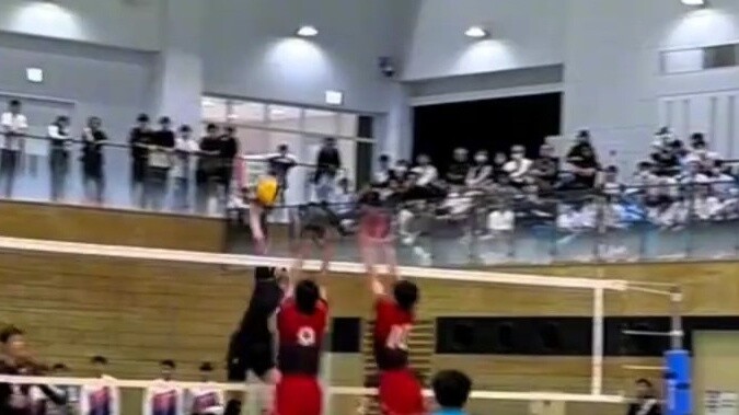 Kompetisi bola voli sekolah menengah pertama Jepang sangat profesional