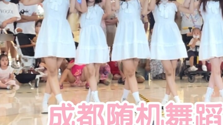 Does anyone still remember girlfriend's water stage in 2022? Love Whisper Listens - Gfriend's cover 