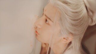 Khoảnh khắc tôi mở mắt, tôi cảm thấy mình như một chú nai nhỏ đang tiến vào khu rừng sương mù [Thành