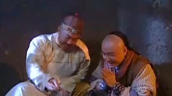 Thái thú đã nhầm lẫn đưa Khang Hy vào ngục, khi đến kiểm tra nhà tù, ông ta lập tức sợ hãi.