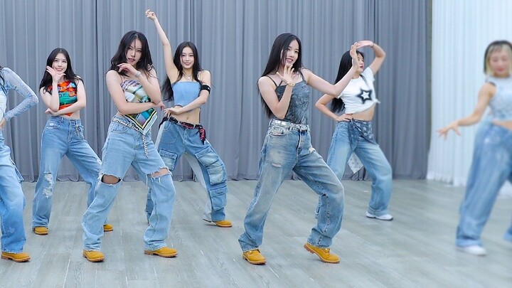 [Weeekly] 'Good Day (Special Daileee)' Choreography Practice Video