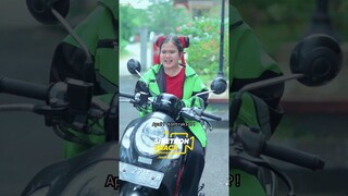 LUCU! MEMEY JADI TUKANG OJEK GARA GARA KALAH TARUHAN