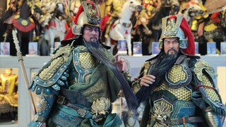 Laporan! ! ! Dua Guan Yu di Jalan Huarong di depan menghalangi jalan!