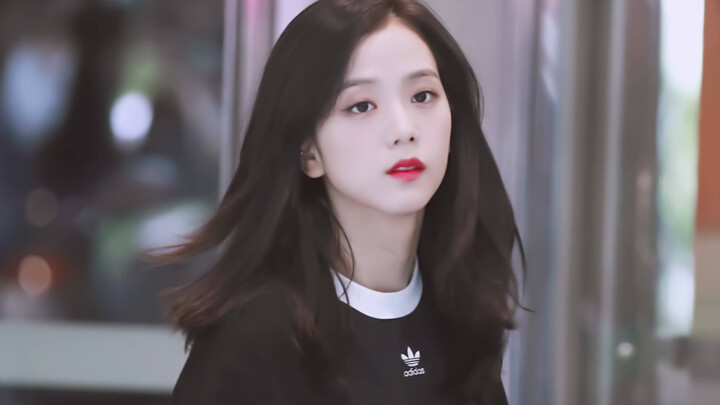 A video monatge of Jisoo