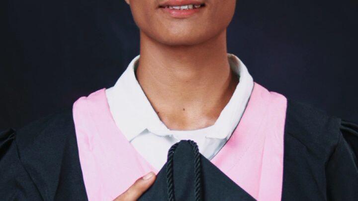 #Pictorial (graduation pic)