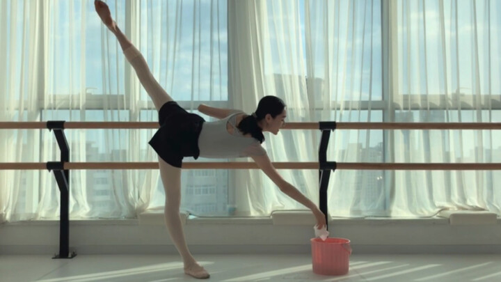 Today's ballet floor mopping is real floor mopping. #The kind that can be used during the Chinese Ne
