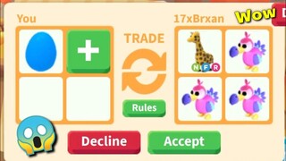 What People Trade For Blue Egg | + Giveaway | Roblox Adopt Me!