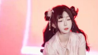 (DDD) Jalan Terus Menuju EXID | Park Jung-hwa | Fotografi: Xiao Cheng