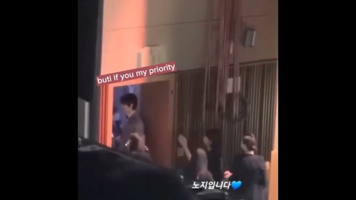 🔐Hyoseop's priority is always sejeong. After seeing off sejeong first.. 👀😆😏🤭🧸🧸🤟❤️ #Hyojeong 💏💫🔐💕