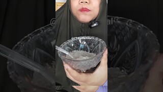 DYMA |ASMR RAW RICE EATING |Makan Beras | asmrrawriceeating| #asmrsounds  #asmr #shorts #mukbang(1)